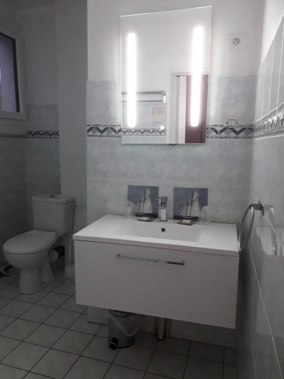 Hotel Le Beauregard Дивон ле Бен Екстериор снимка